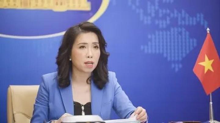 Tỏa Sáng Trên Mạng Xã Hội: Chuyên Gia Trang Điểm & Hotspot Matrix